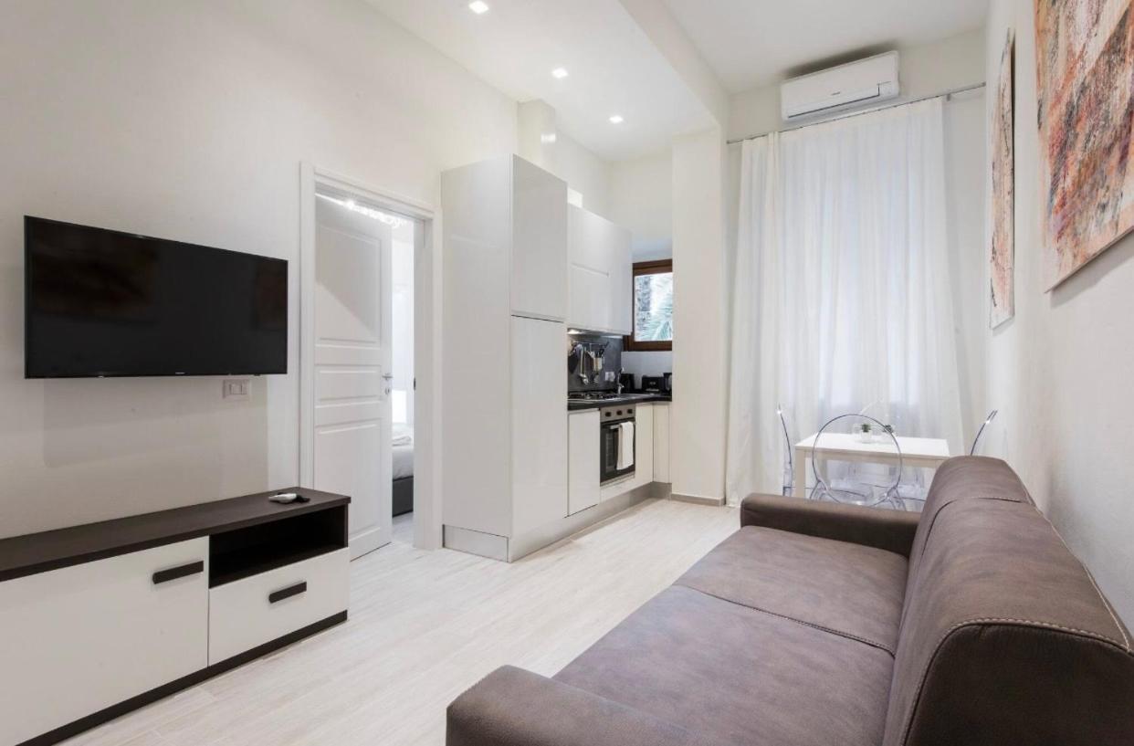 Modern Apartment In Флоренция Экстерьер фото